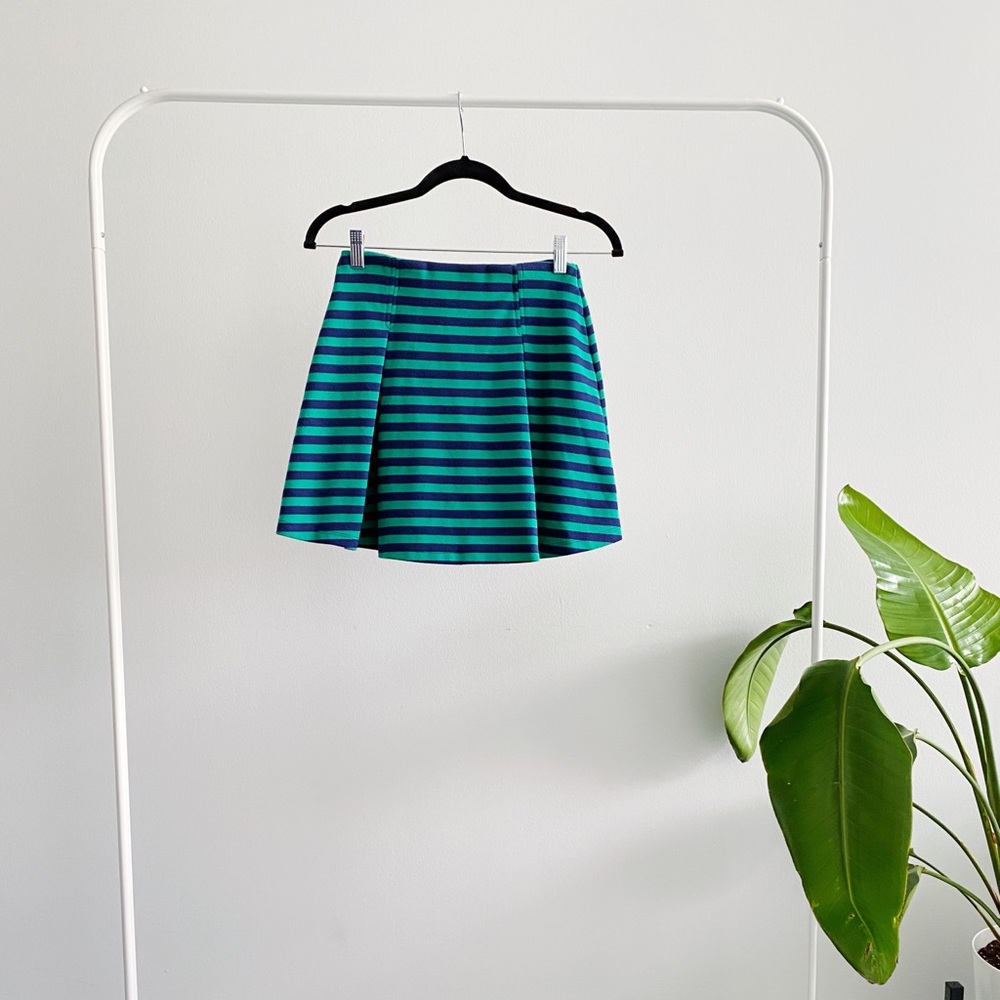 Striped mini-skirt